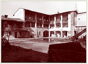 Cortile Riva